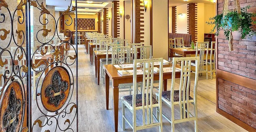 Grifid Metropol Hotel (Adults Only) Złote Piaski